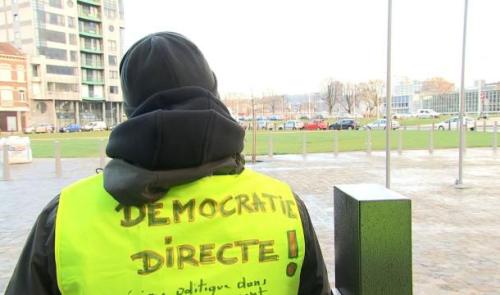 Gilets jaunes: blocage des services administratifs aux Guillemins