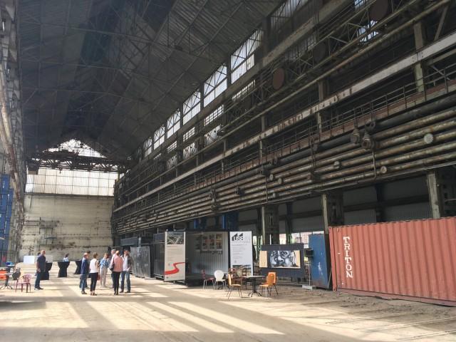 Halles de Cockerill transformées en espace festif et de rencontre