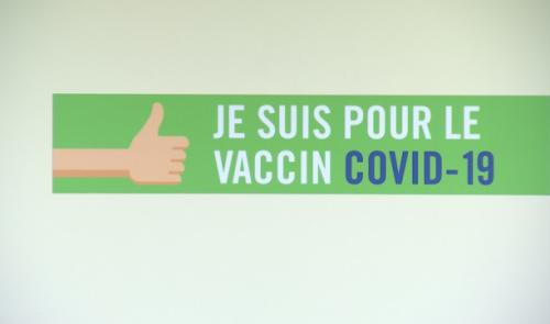 Hôpitaux: lancement de la campagne de vaccination