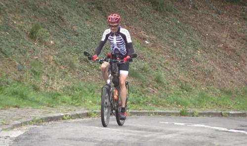 Il veut grimper 65 fois le Mur de Huy