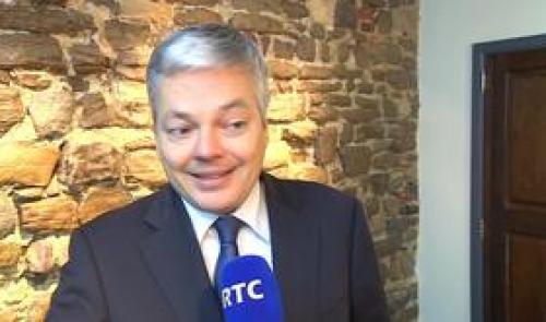 Le Roi confie une mission à Didier Reynders