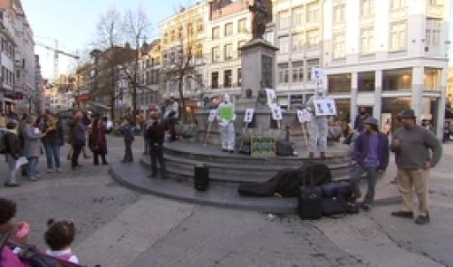 Flashmob anti-nucléaire à Liège
