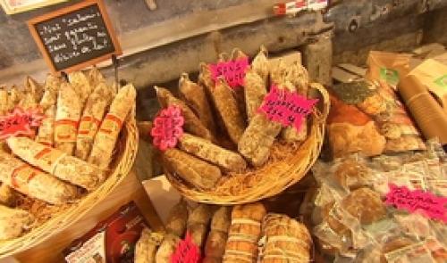 Le marché des Gourmets à Amay