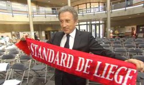 Michel Drucker reçoit le campus de cristal et parle .... du Standard!