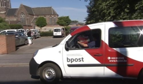 Poste : où en est-on avec le retard du courrier ?