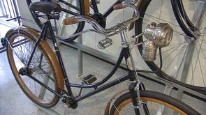 100 ans de commerce de vélos à Pousset