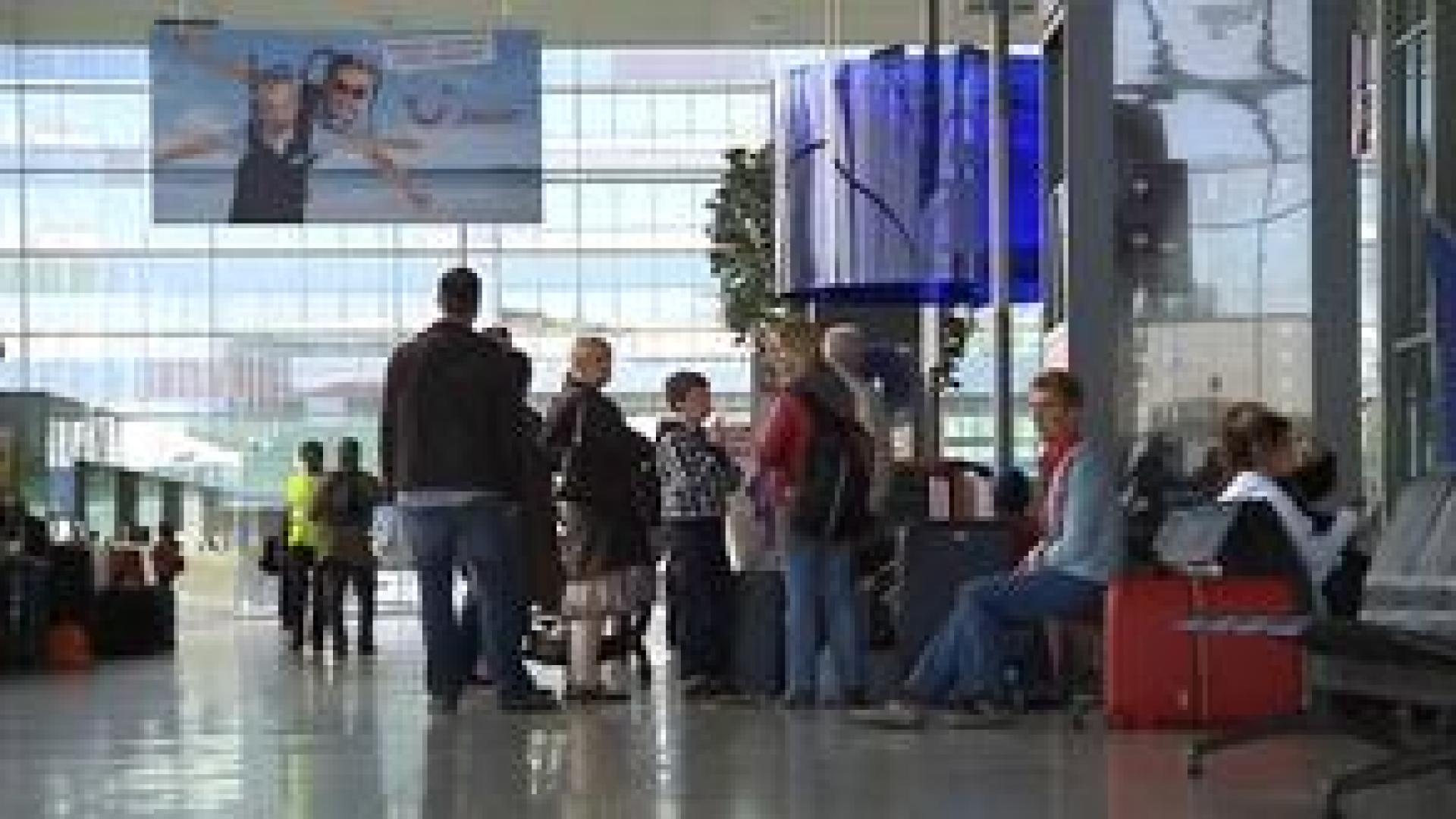 Vacances de Toussaint: affluence à Liège Airport