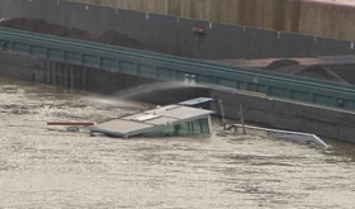 Un péniche a coulé dans la Meuse