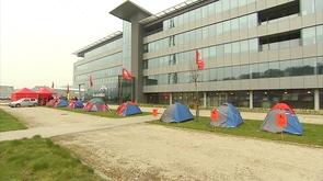 Campement syndical au centre Acier