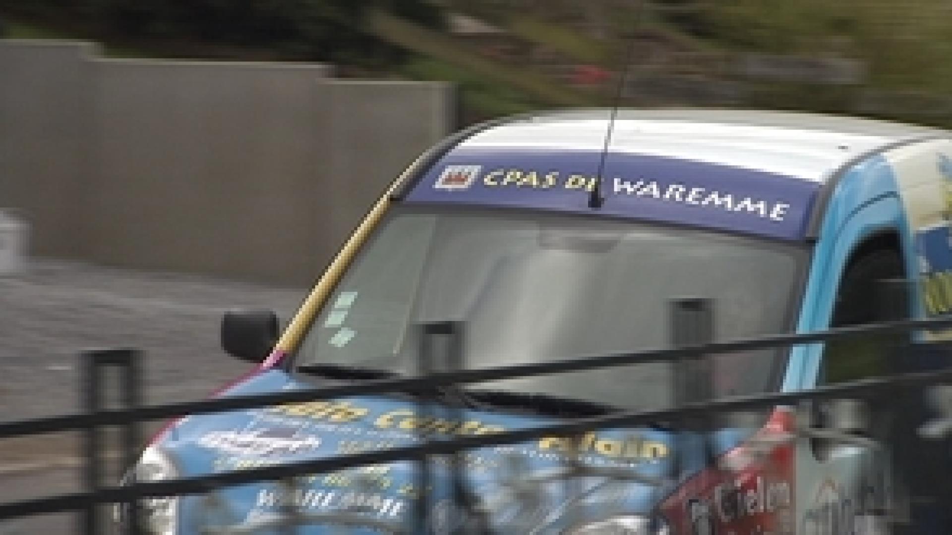 Camionnettes sponsorisées à Waremme