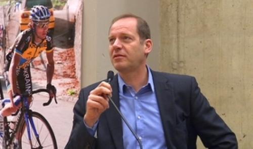 Christian Prudhomme reçoit le Campus de Cristal