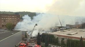 Violent incendie au Big Mat Cataldo du Longdoz