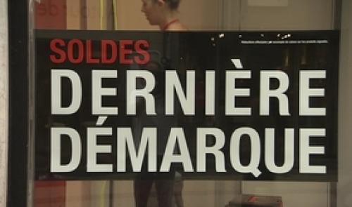 Soldes d'été en demi-teinte