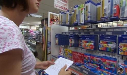 Les achats de matériel scolaire sont de saison...