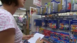 Les achats de matériel scolaire sont de saison...