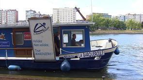 La barquerolle embarque au Port des Yachts