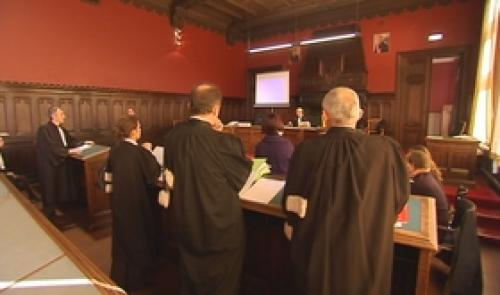 Deux urgentistes poursuivies pour homicide involontaire