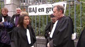 Bureau d'aide juridique : fermé !