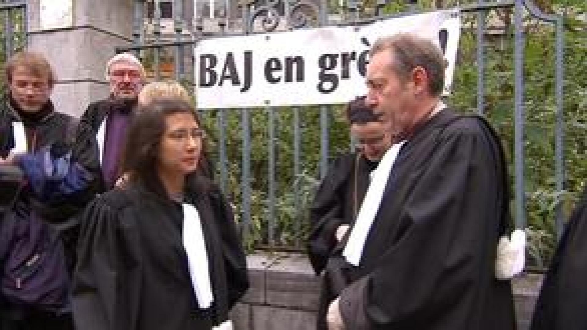 Bureau d'aide juridique : fermé !