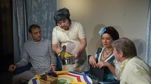 Théâtre : une pièce  maison  à l'Etuve