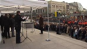 Commémoration en présence de la Reine et des représentants politiques