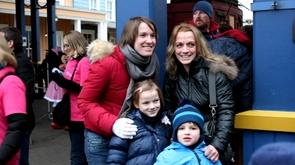Justine emmène des enfants malades à Disneyland