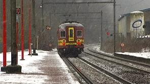 Rail : sursis de minimum 2 ans pour les lignes 42 et 43