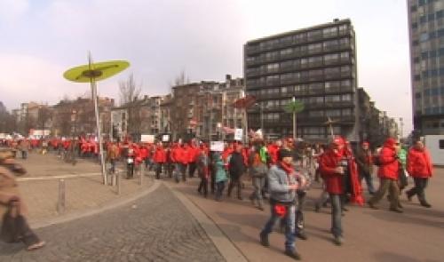 Marche pour l'emploi : 5 à 6000 participants