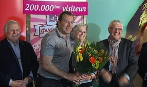 200.000ième visiteur à l'expo Golden Sixties