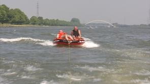 Des non-voyants au volant d'un bateau!