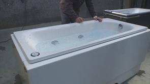 Une baignoire élévatrice unique en son genre!