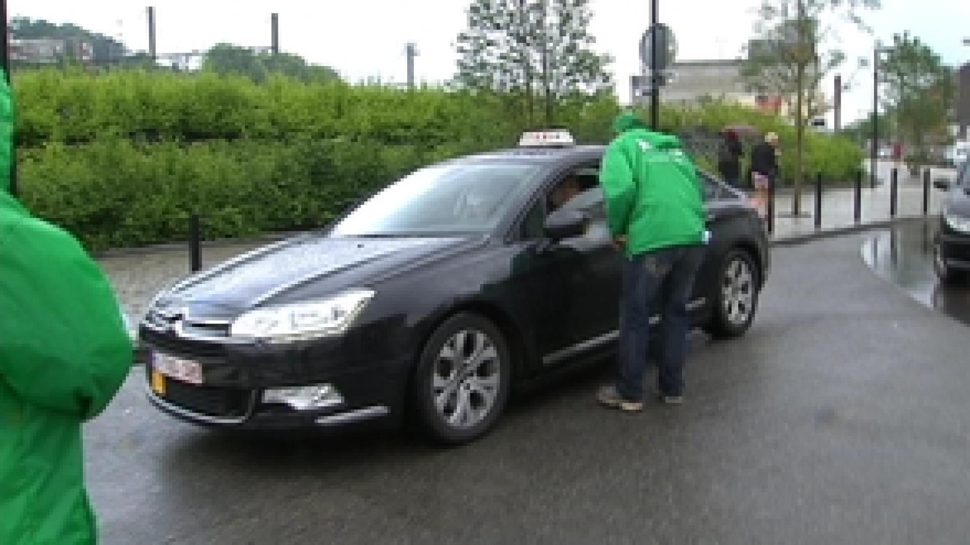 Les bandes de bus sont réservées aux TEC