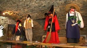 La fédération des groupes folkloriques wallons s'expose à l'ancien château de Rahier à Stoumont