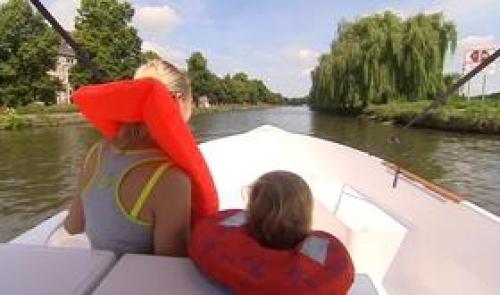 Visé : petits bateaux