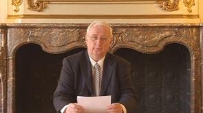 A Huy, le sosie du roi Albert II ne compte pas interrompre ses activités
