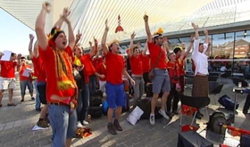 Diables Rouges : départ des supporters