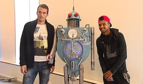 Cocktail art-robot-football au Cercle de Wallonie