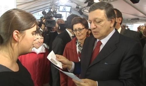 Jeunesse en mouvement : inauguré par José M. Barroso