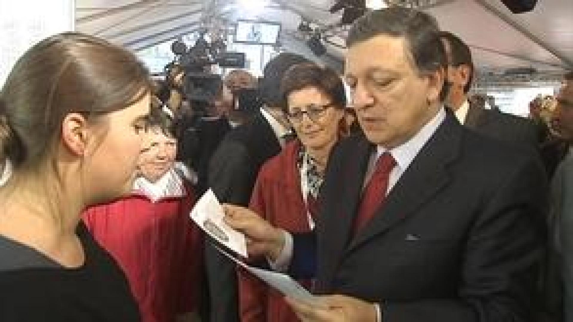 Jeunesse en mouvement : inauguré par José M. Barroso