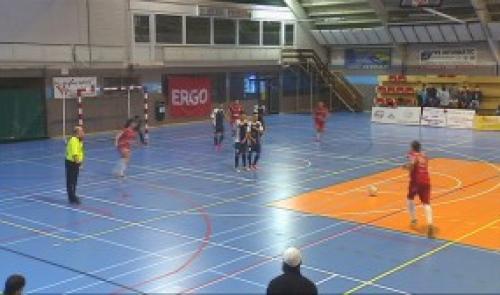FOOTBALL EN SALLE Waremme - Verviers