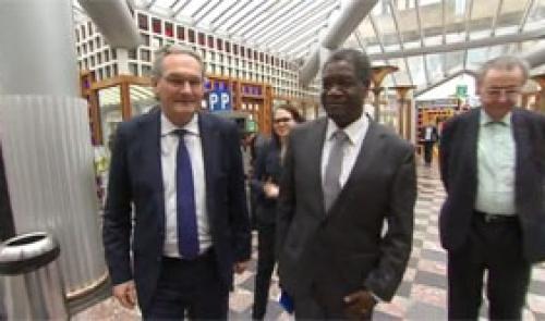 Le docteur Denis Mukwege visite le CHU