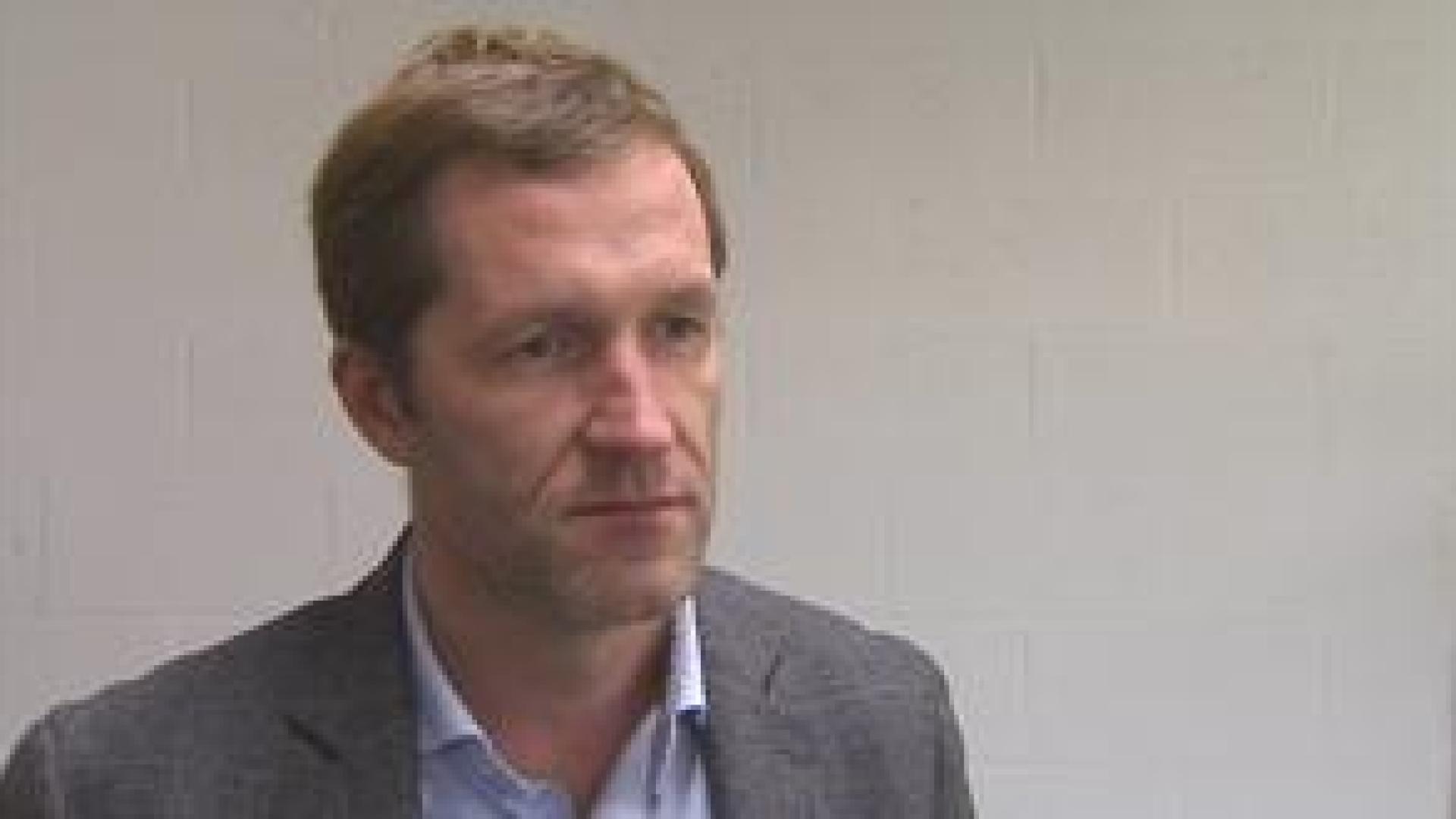 Le président du PS Paul Magnette évoque les élections