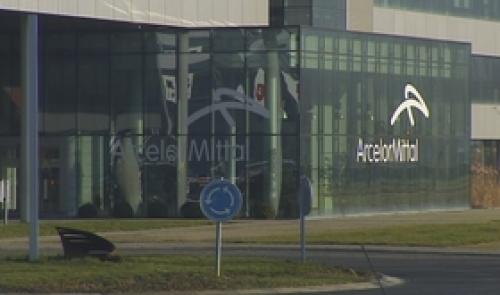 ArcelorMittal convoque et ....réengage 469 travailleurs!