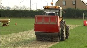 Terrains de sport : la Province veille aux pelouses