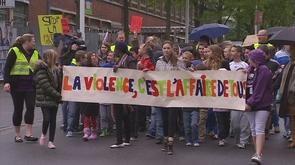 Chênée : les enfants manifestent