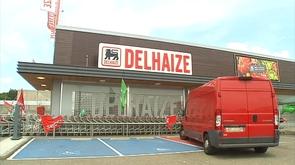 Delhaize : la grève continue