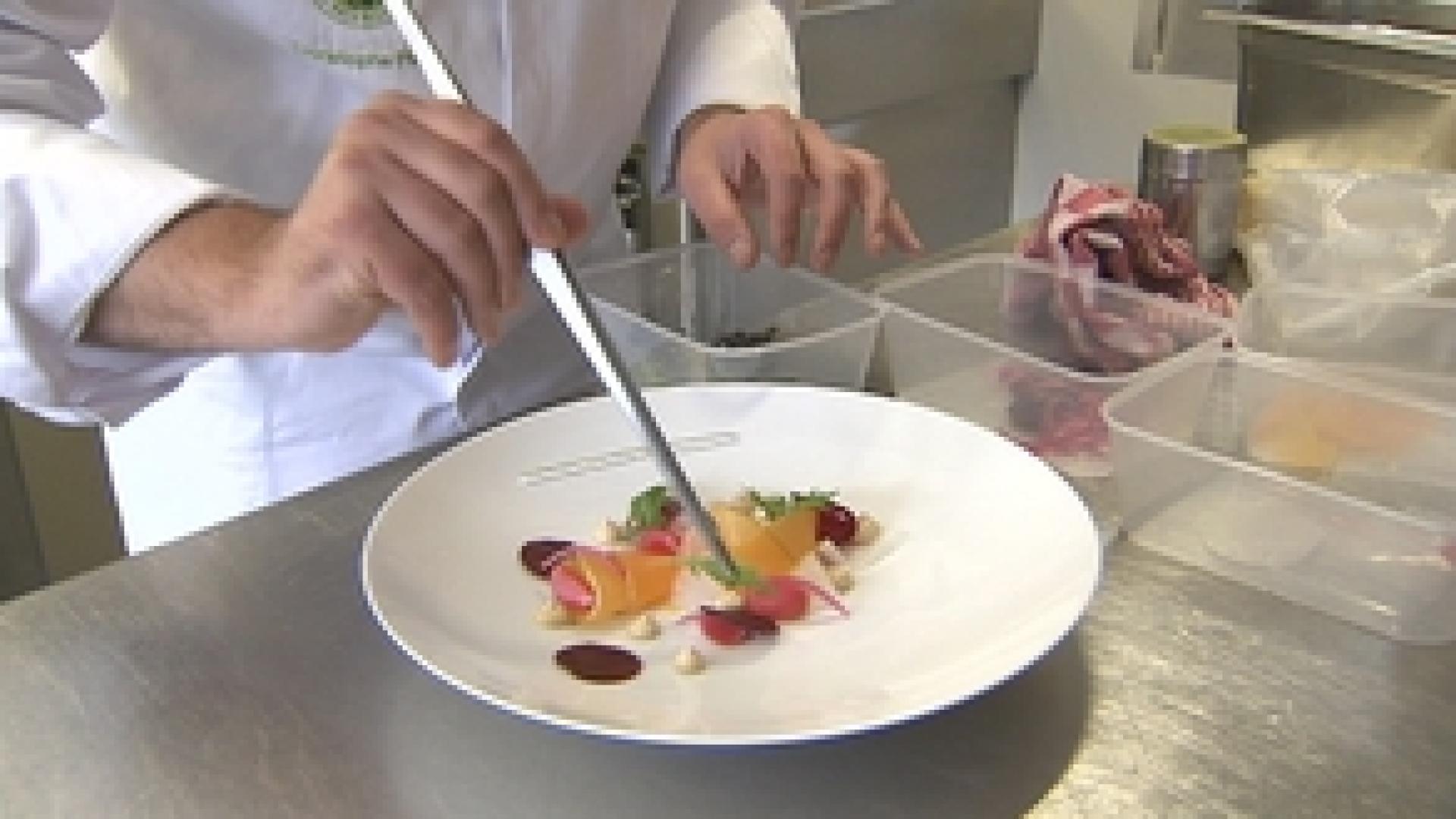 Tinlot : restaurant  vert 