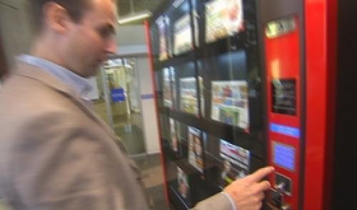 Un distributeur automatique de journaux au CHU Liège
