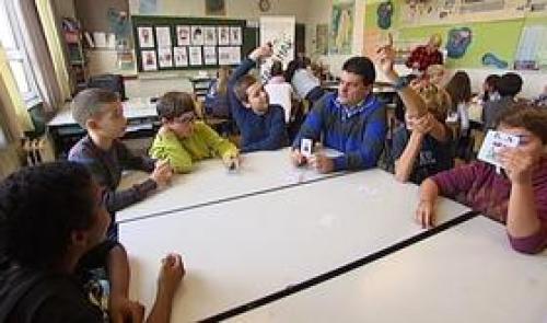 Takattak family: apprendre aux enfants à riposter