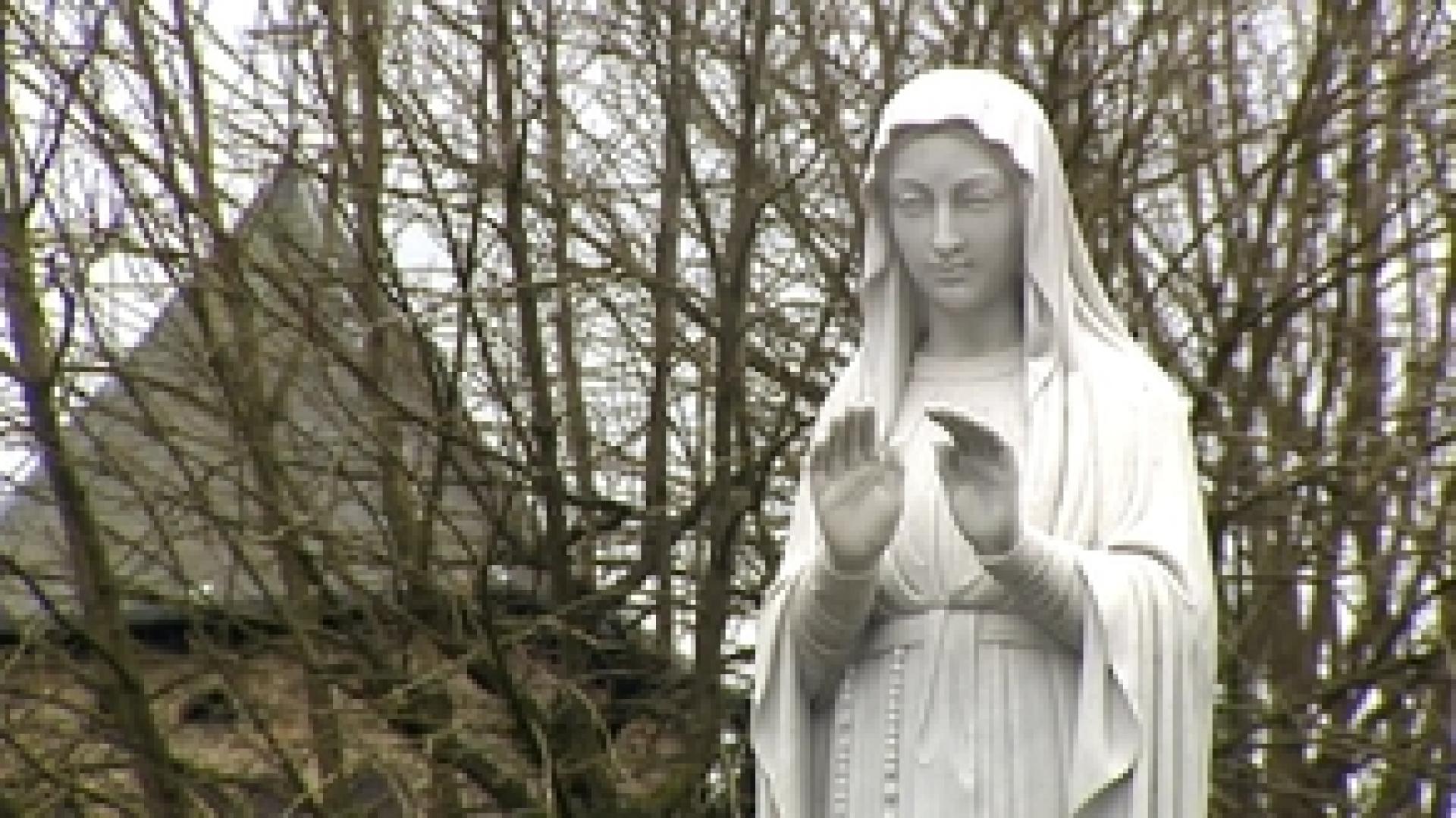 Banneux: 82ème anniversaire des apparitions de la Vierge